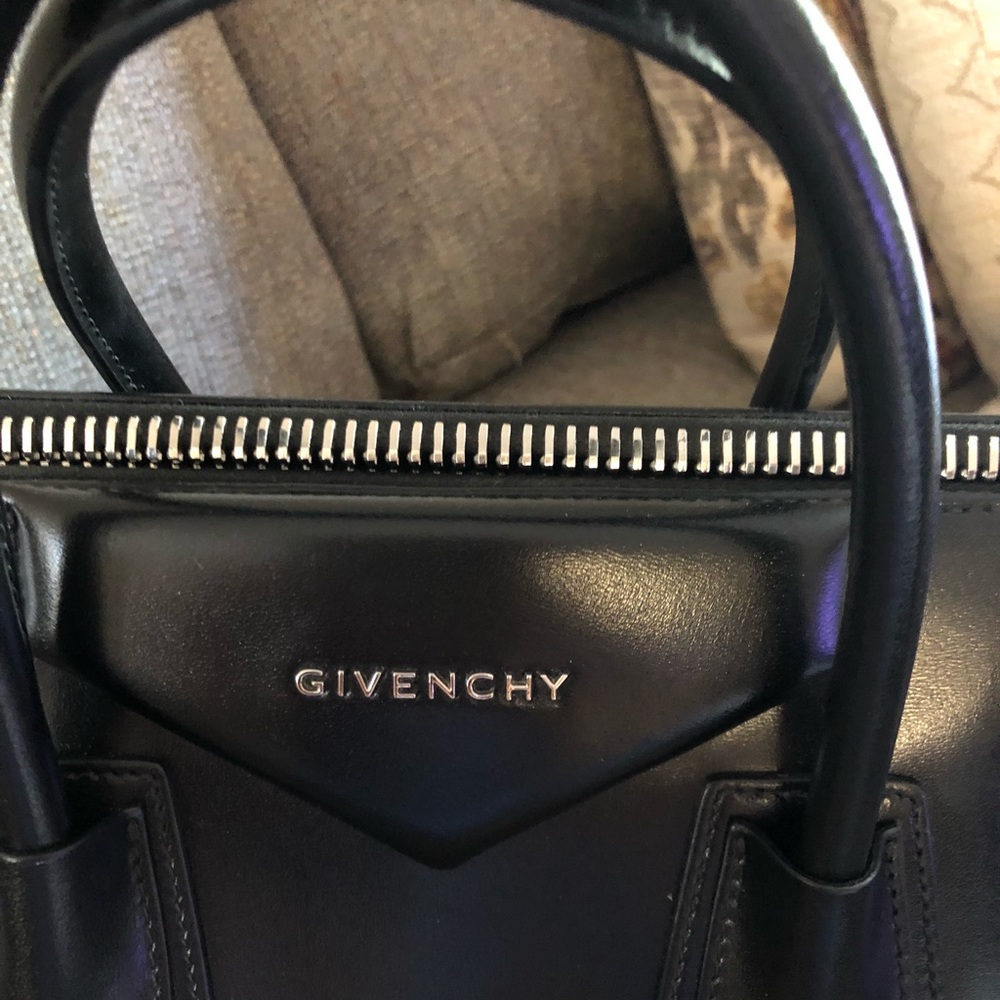 Givenchy Antigona bag